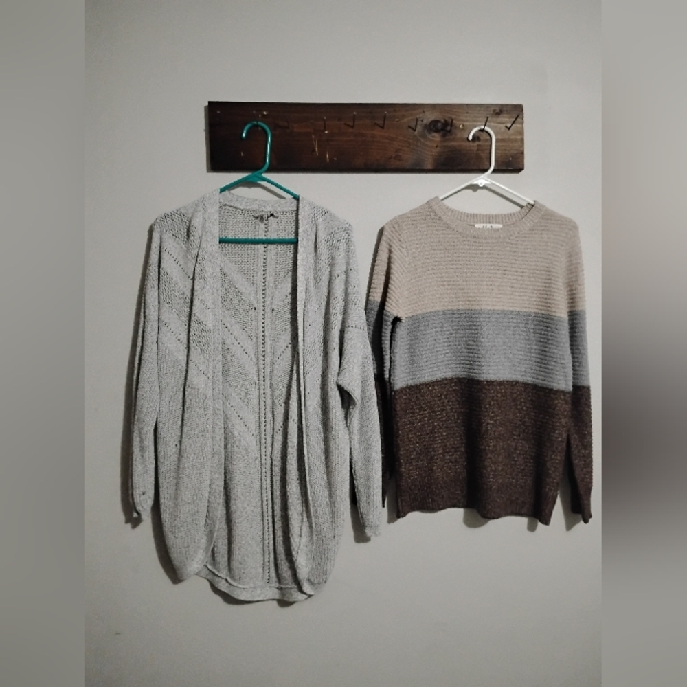 Sweater + BKE Cardigan Size SMALL